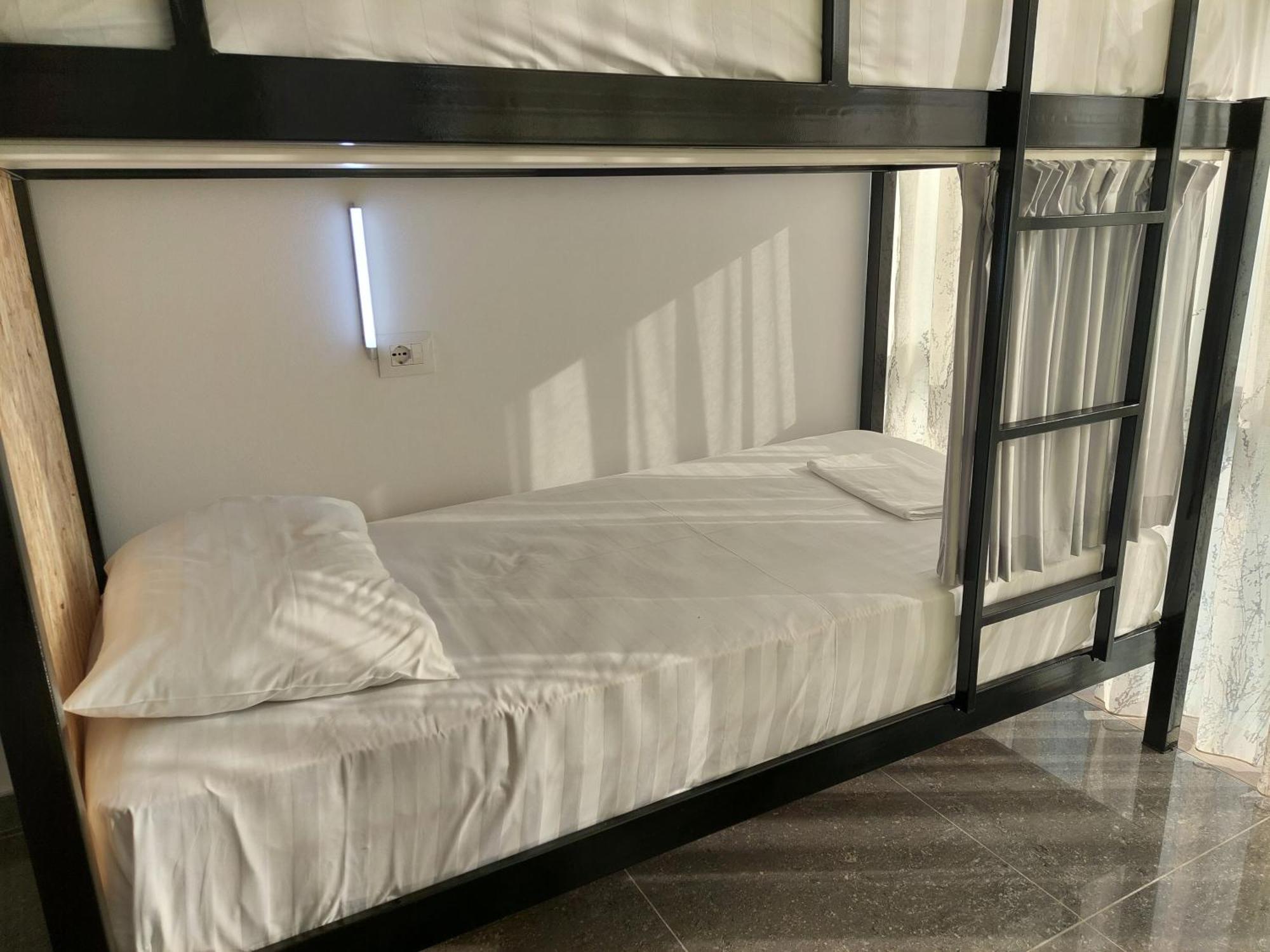 Saranda Boutique Hostel Buitenkant foto