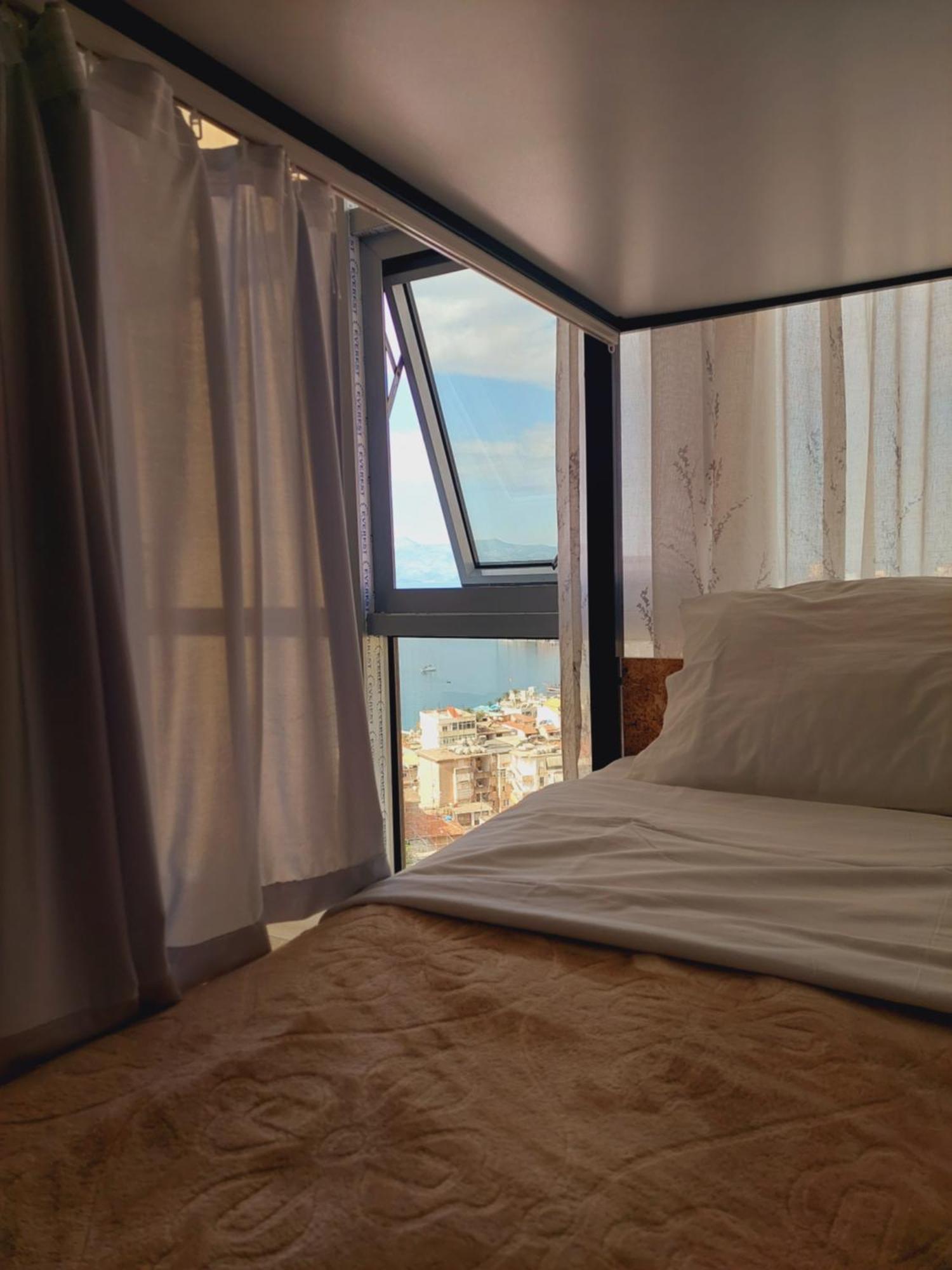 Saranda Boutique Hostel Buitenkant foto